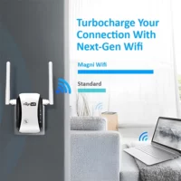 Image with Magni WiFi in the power socket and a laptop connected to the WiFi